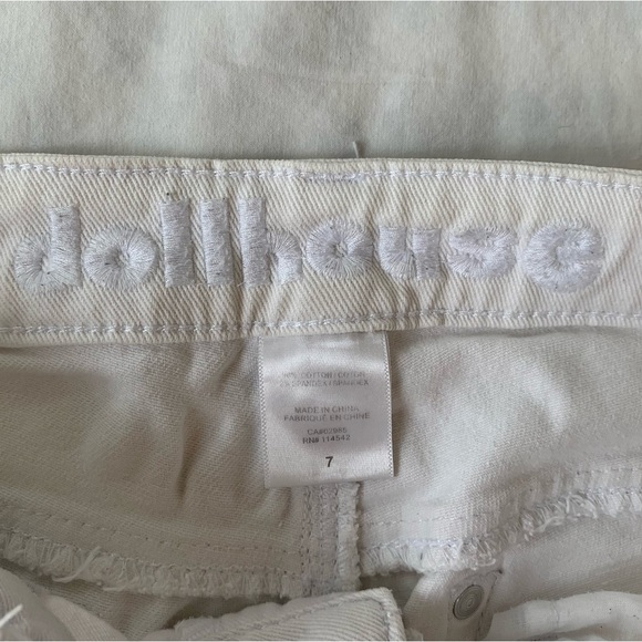 Dollhouse White Straight Leg Skinny Jeans - Picture 4 of 5